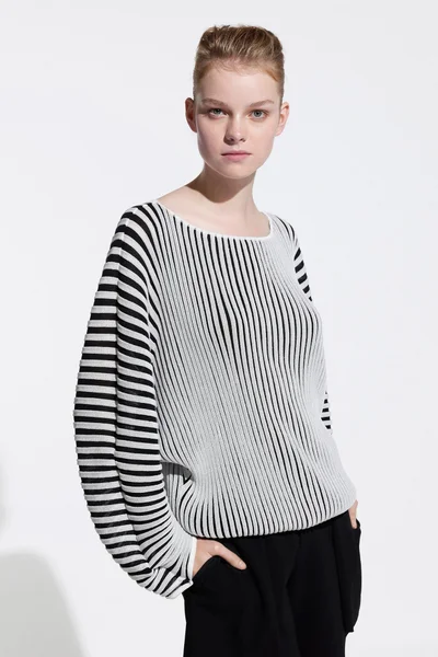 Look 10